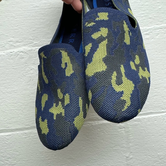 Serra Recycled Material Camo Flats - Picture 4 of 7
